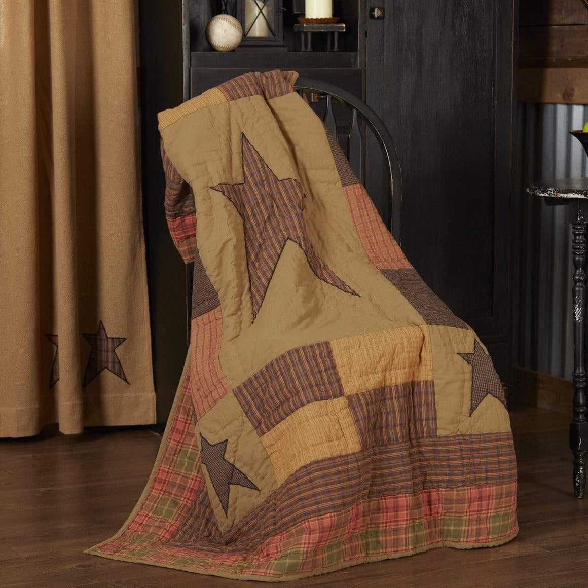 Stratton Quilted Throw / Wallhanging