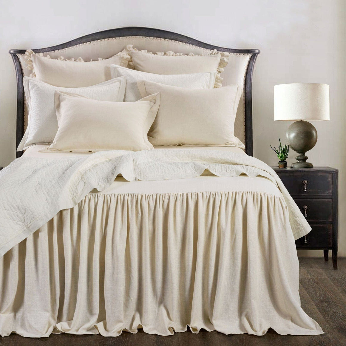 Luna Washed Linen Bedspread Set