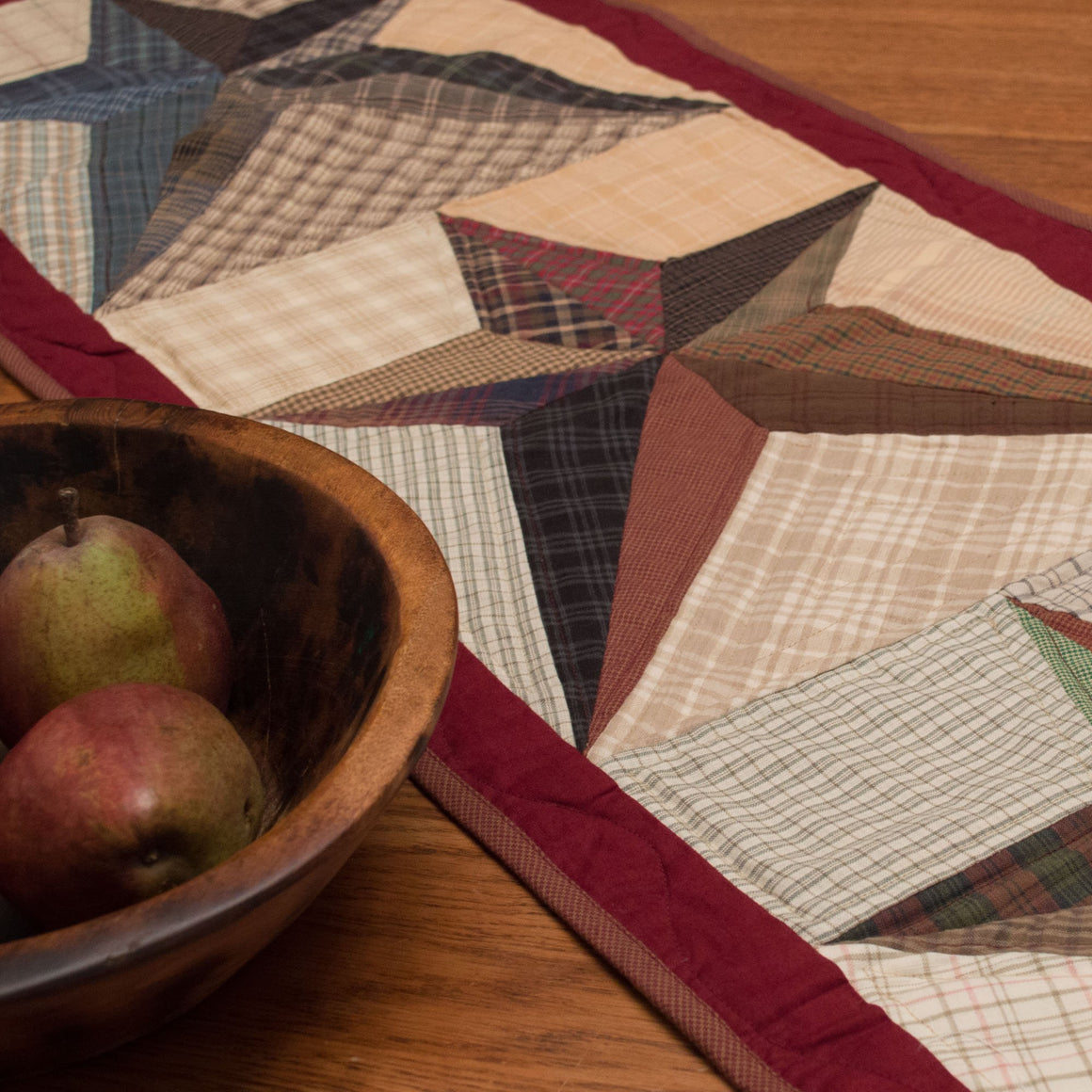 Scrappy Star Table Runner