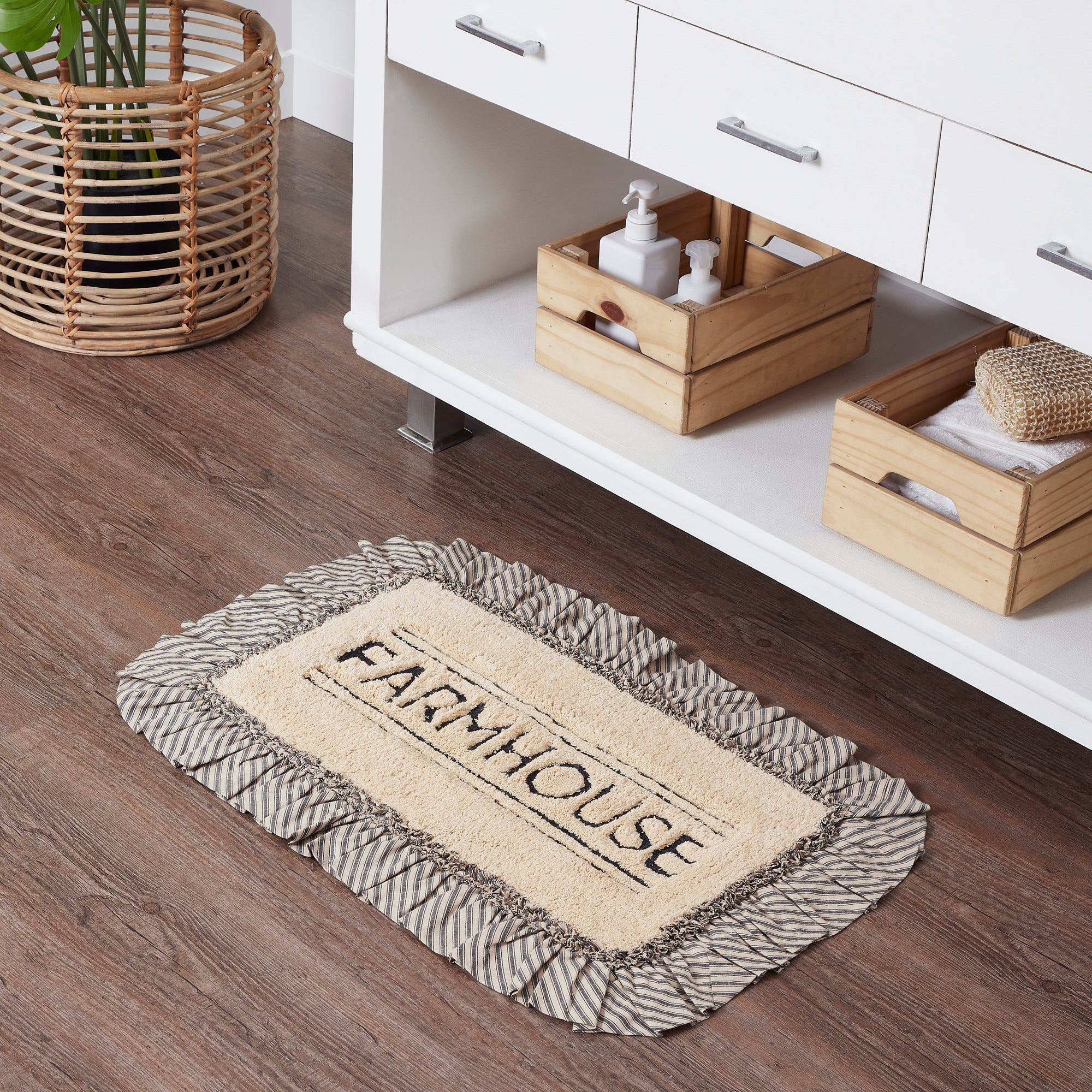 Sawyer Mill Farmhouse Bath Mat