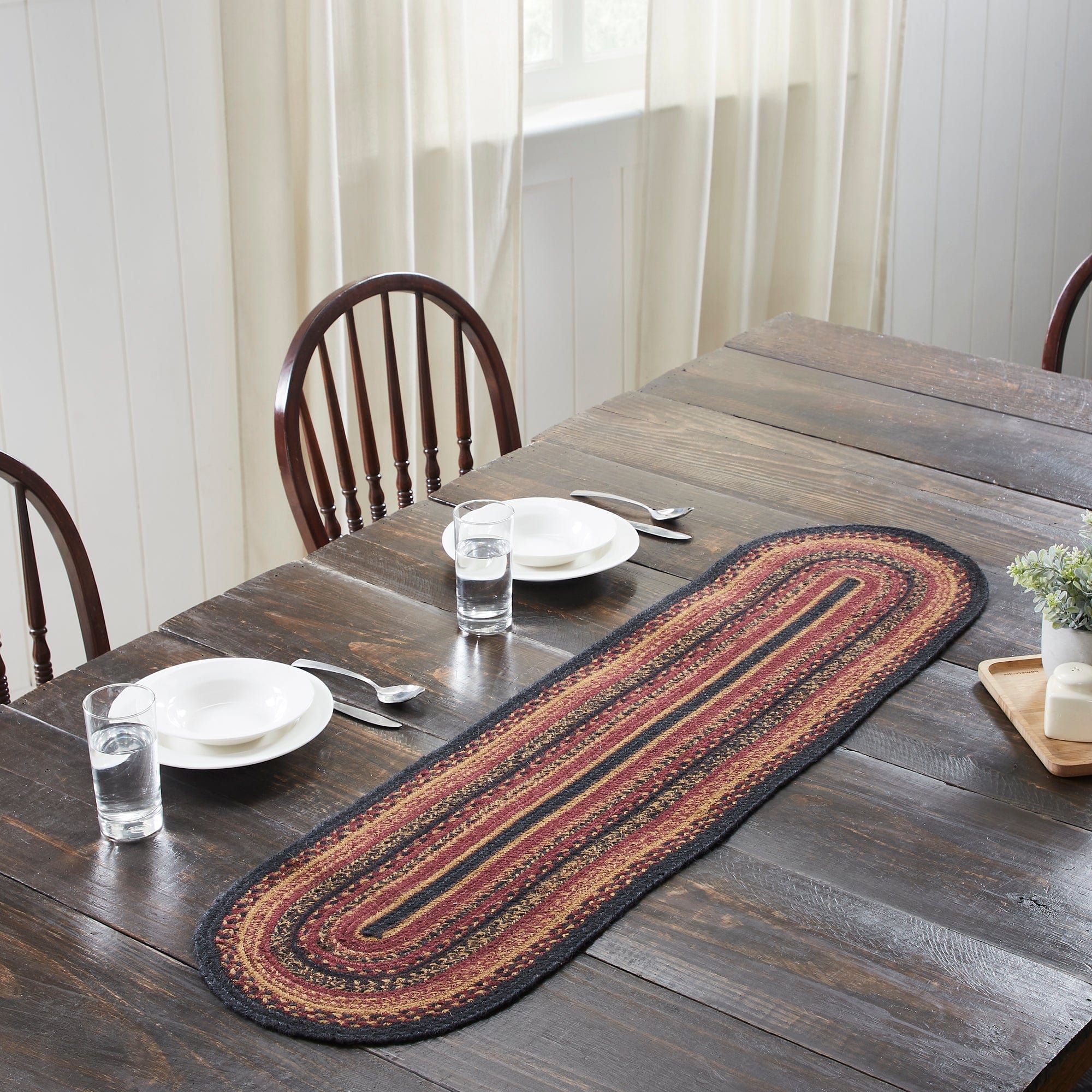 Heritage Farms Jute Table Runner