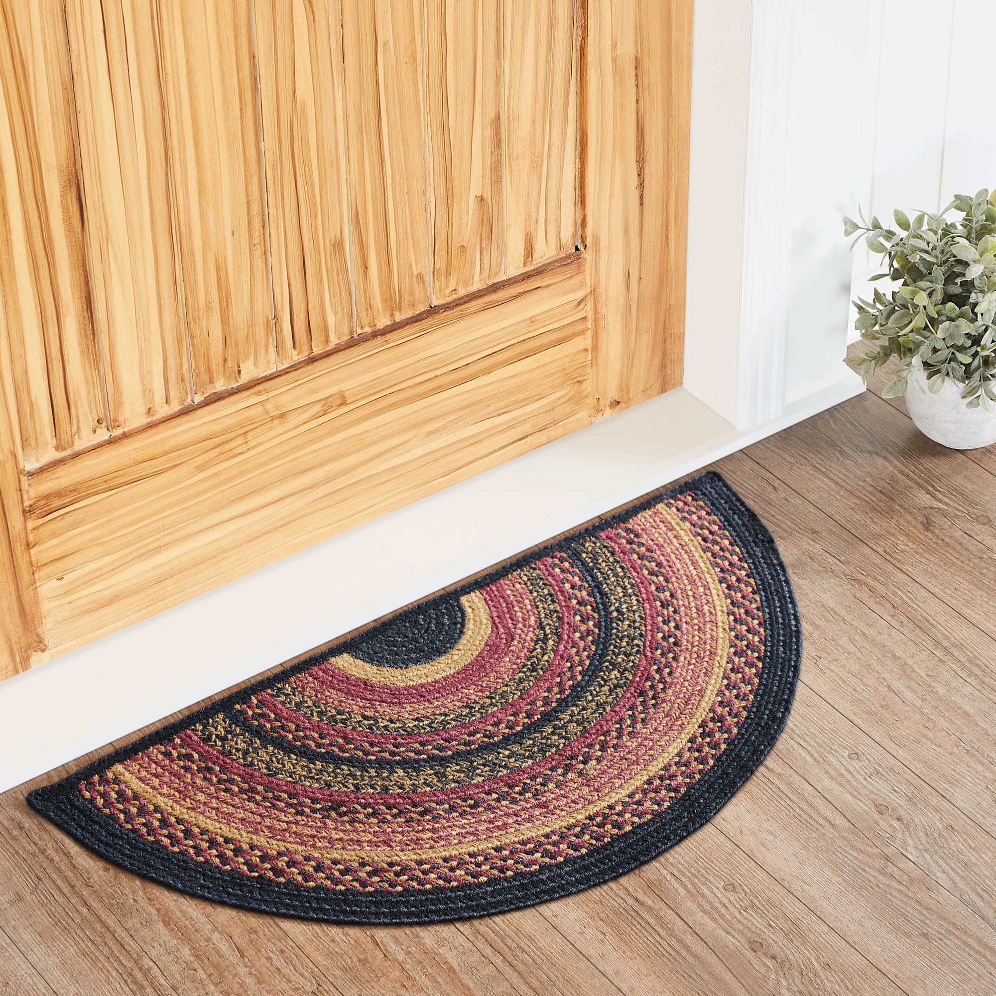 Heritage Farms Braided Half Circle Rug w/ Pad