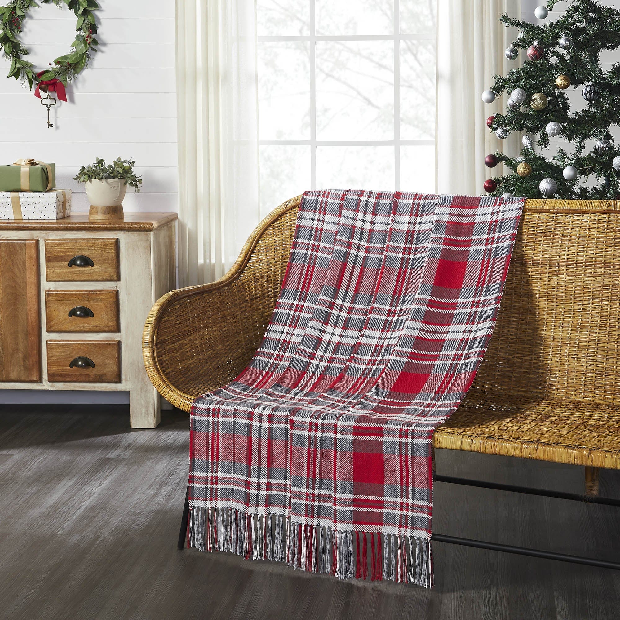 Gregor Plaid Woven Throw