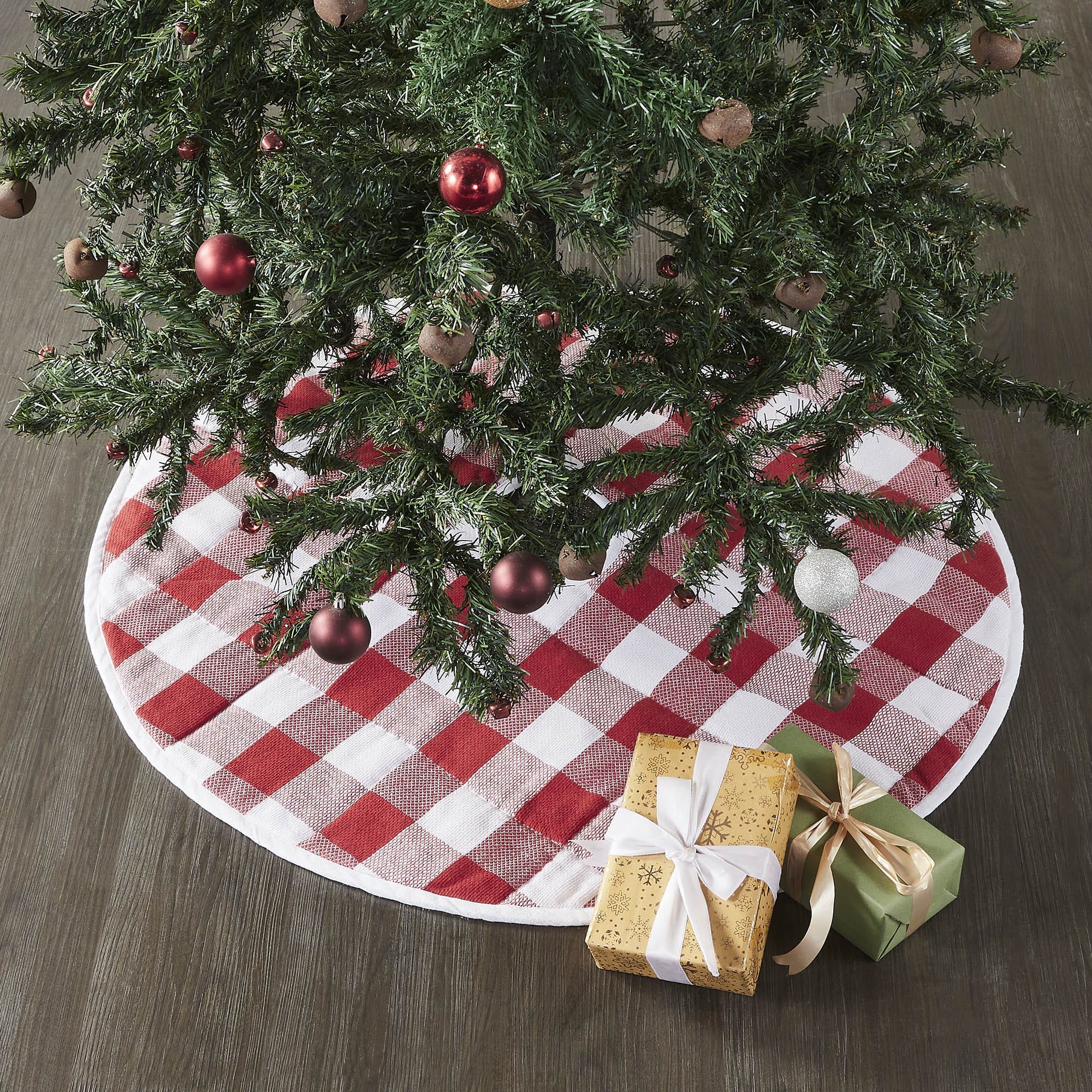 Annie Red Buffalo Check Quilted Tree Skirt