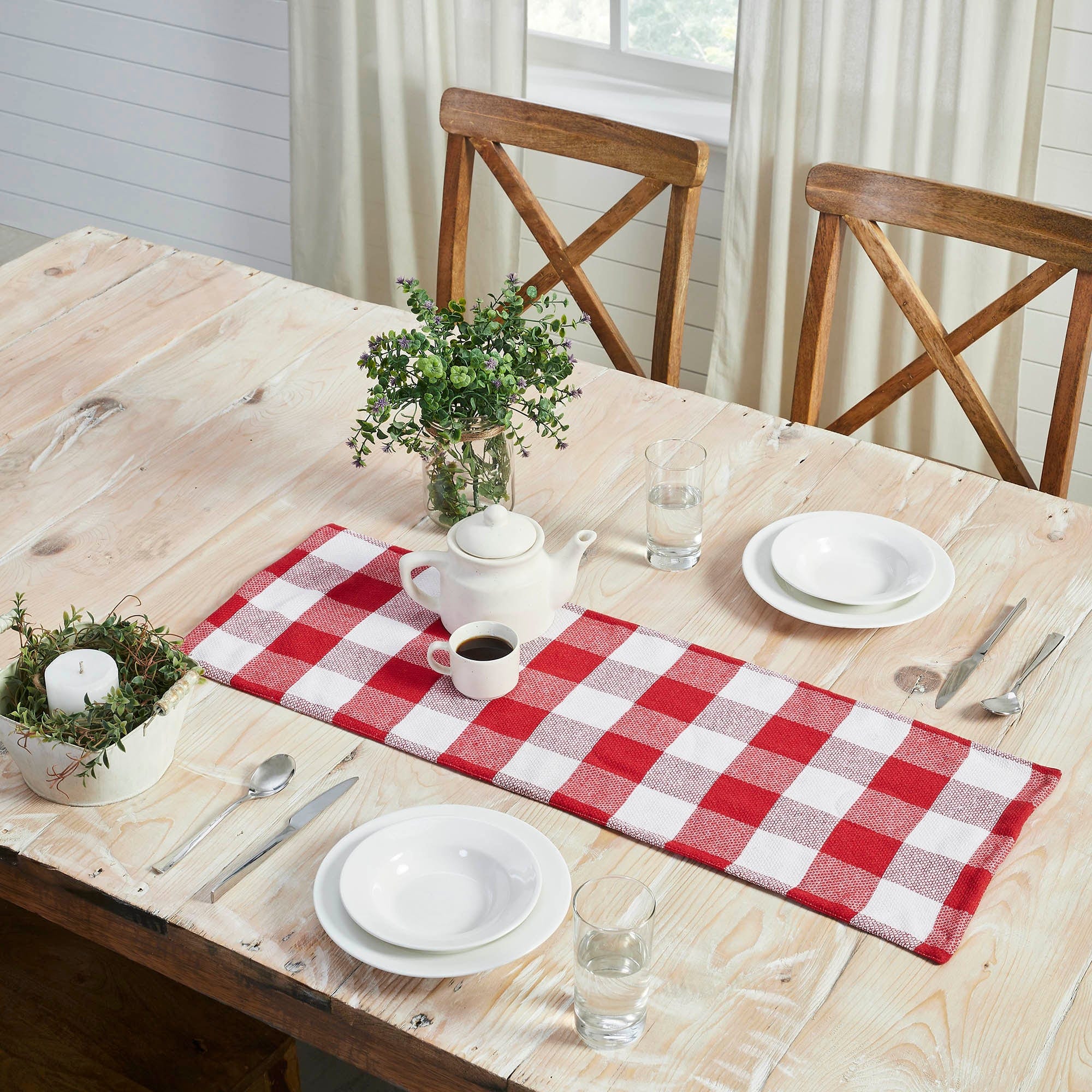 Annie Buffalo Red Check Table Runner