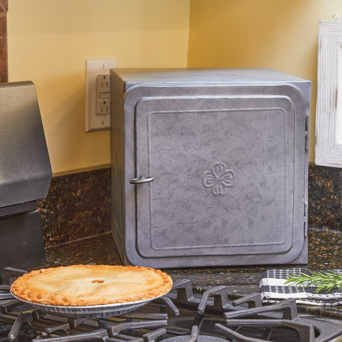 Vintage Metal Bread Box