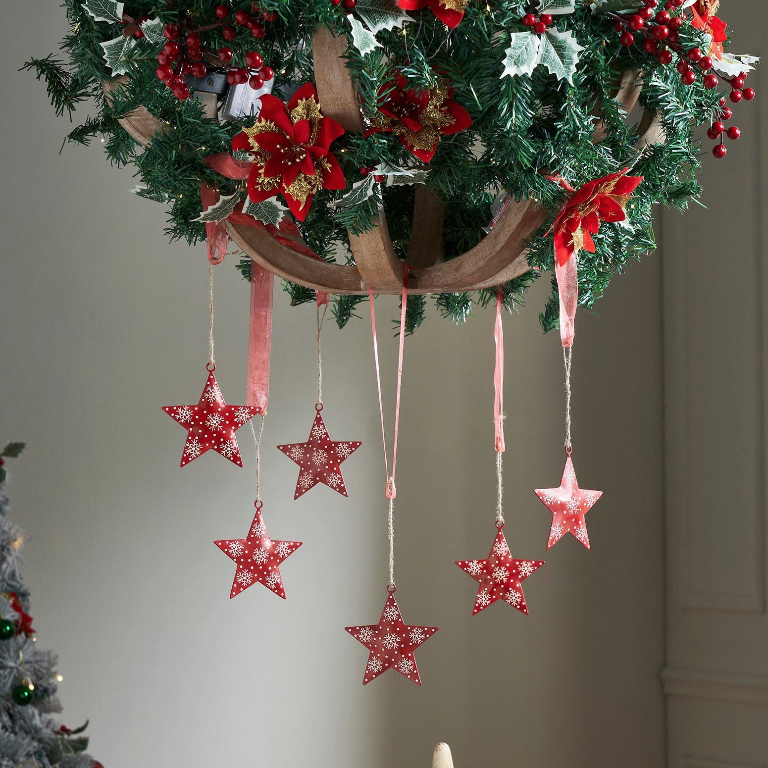 Falling Snow Red Star Metal Ornament Set of 6