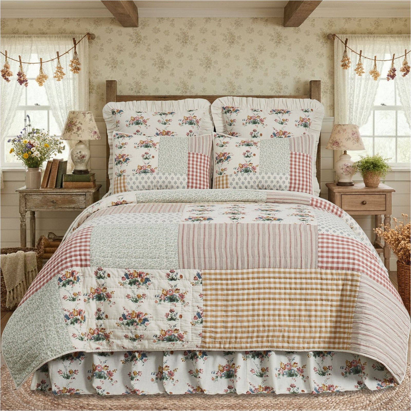 Rosehill Cottage Patchwork Quilt