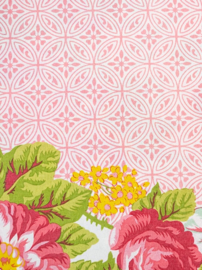 Marion Coral Tablecloth