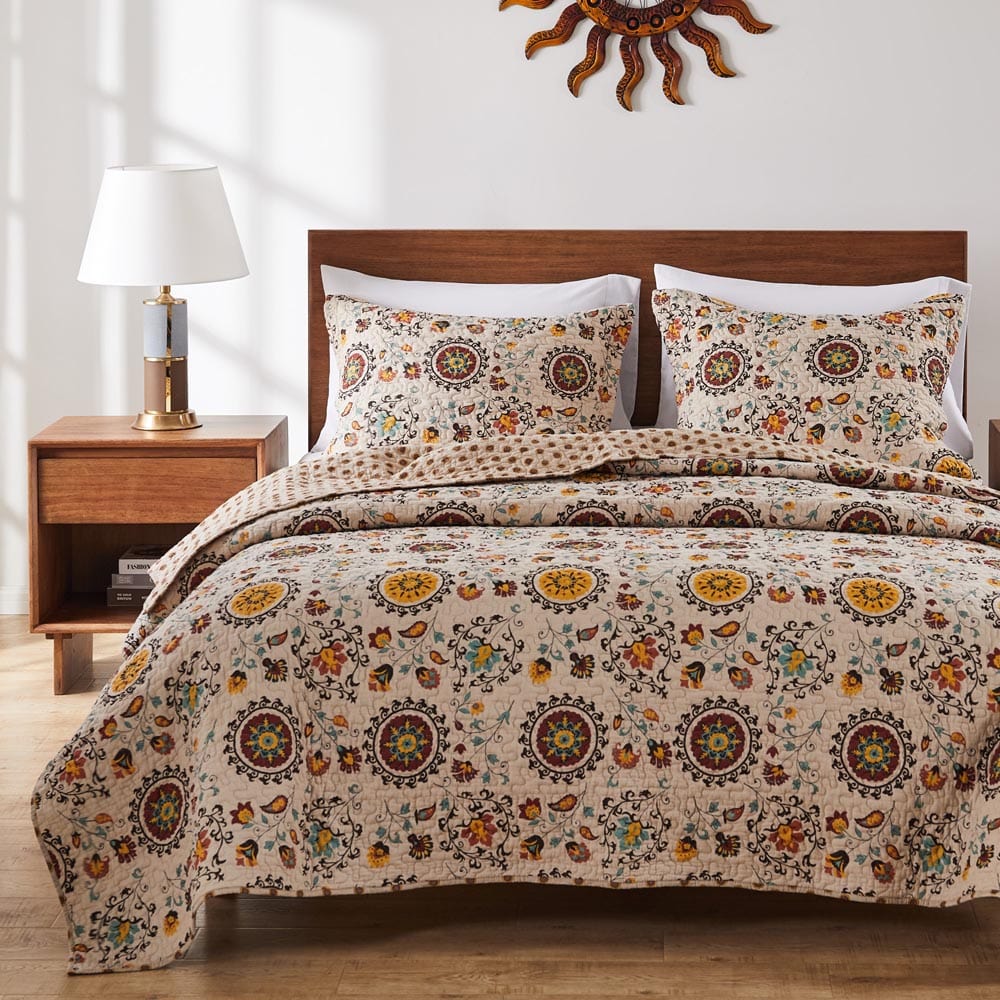 Andorra Quilt Set