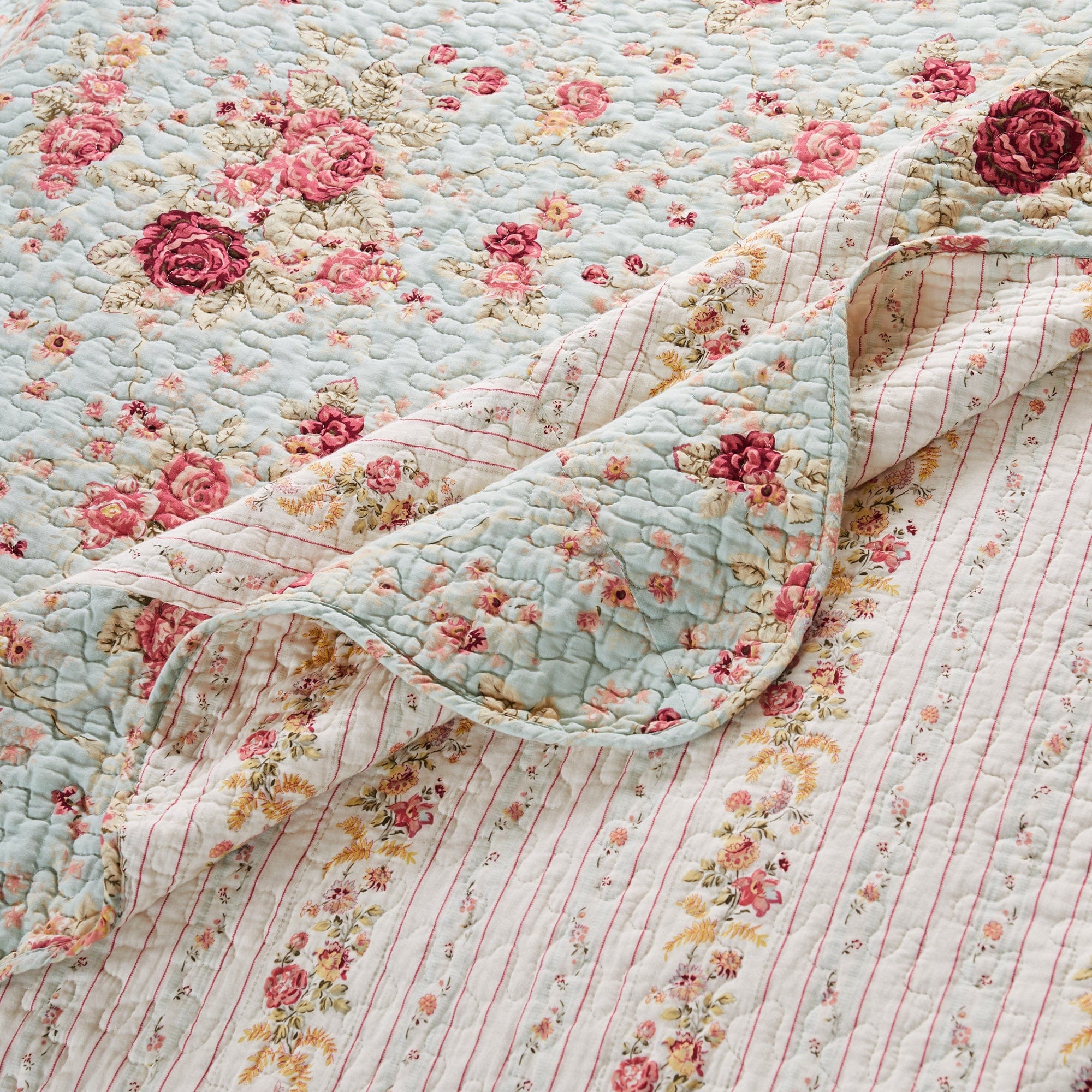 Antique Rose Blue Quilt Set