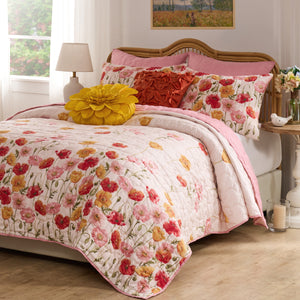 Breeze Floral Quilt Set