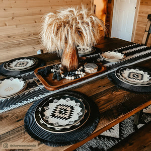 Aztec Chalet Ceramic Dinnerware 16 Piece Set