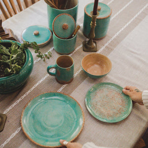 Patina Ceramic Dinnerware 16 Piece Set