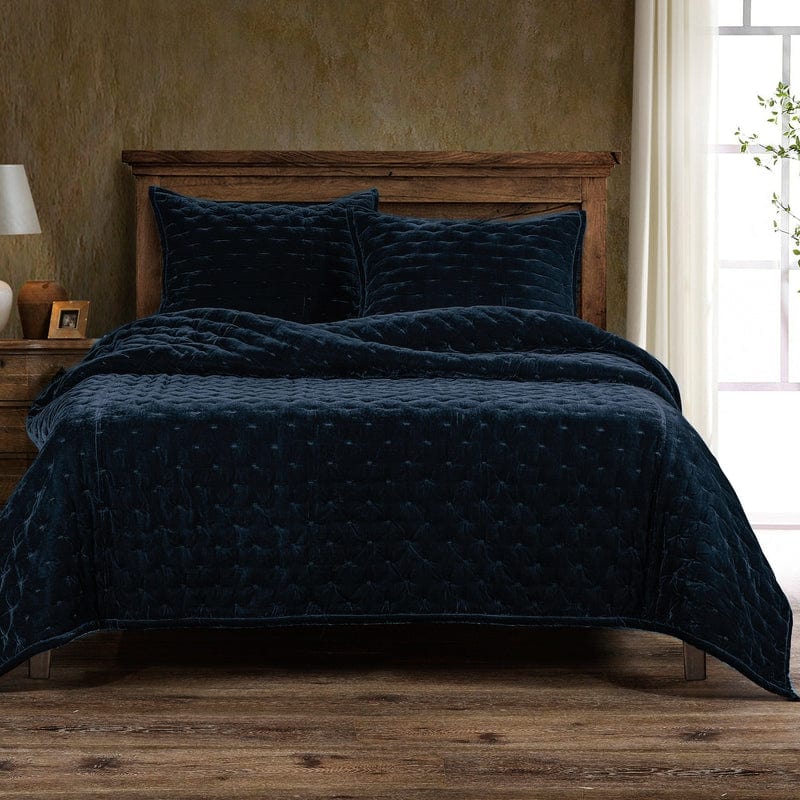 Stella Quilt Midnight Blue