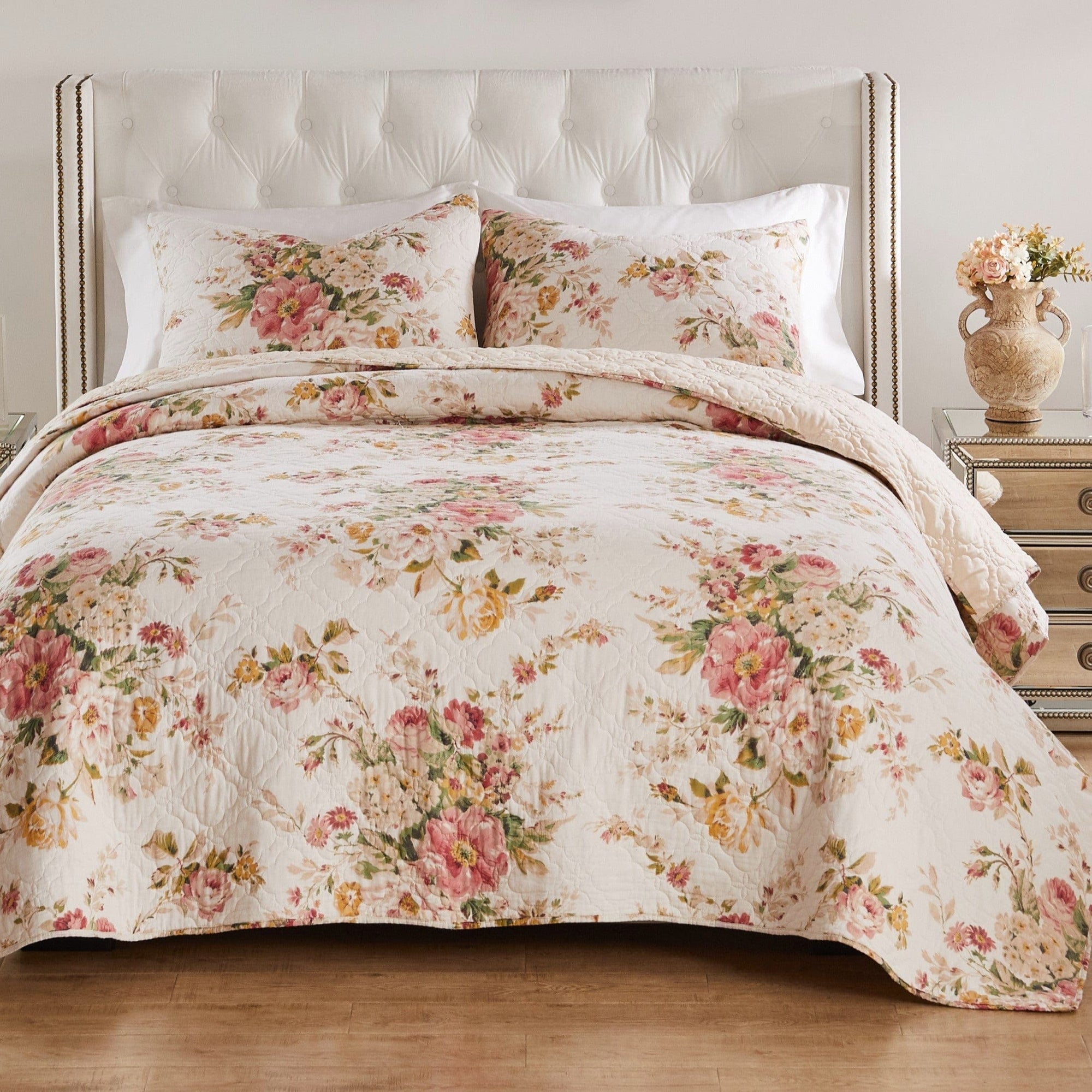 Grace Floral Quilt Set