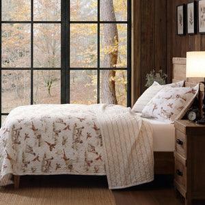 Hunt Life Reversible Quilt Set