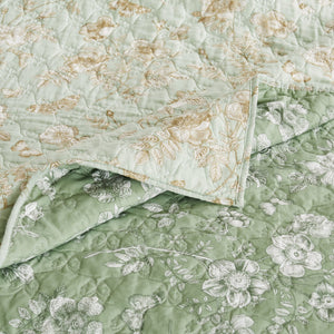 Olivia Reversible Quilt Set