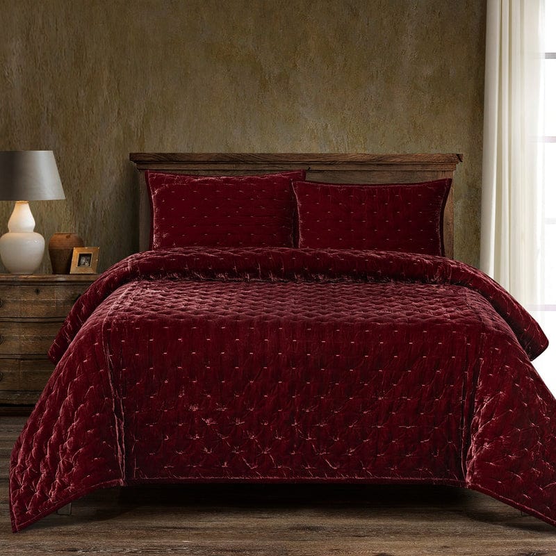 Stella Quilt Garnet Red