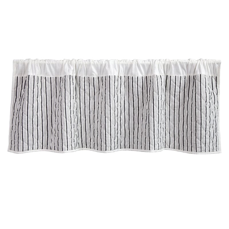 Ranch Life Quilted Valance- Black and White