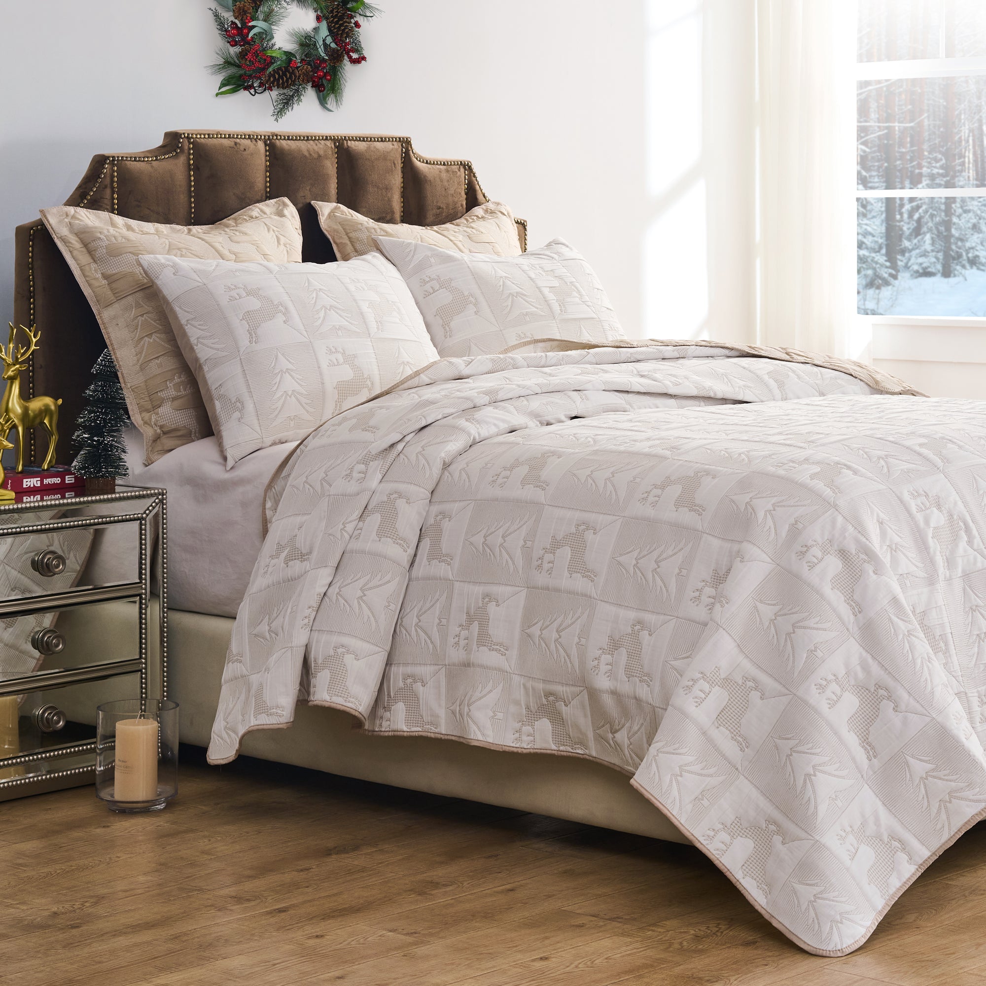 Reindeer Games Matelasse Coverlet Set