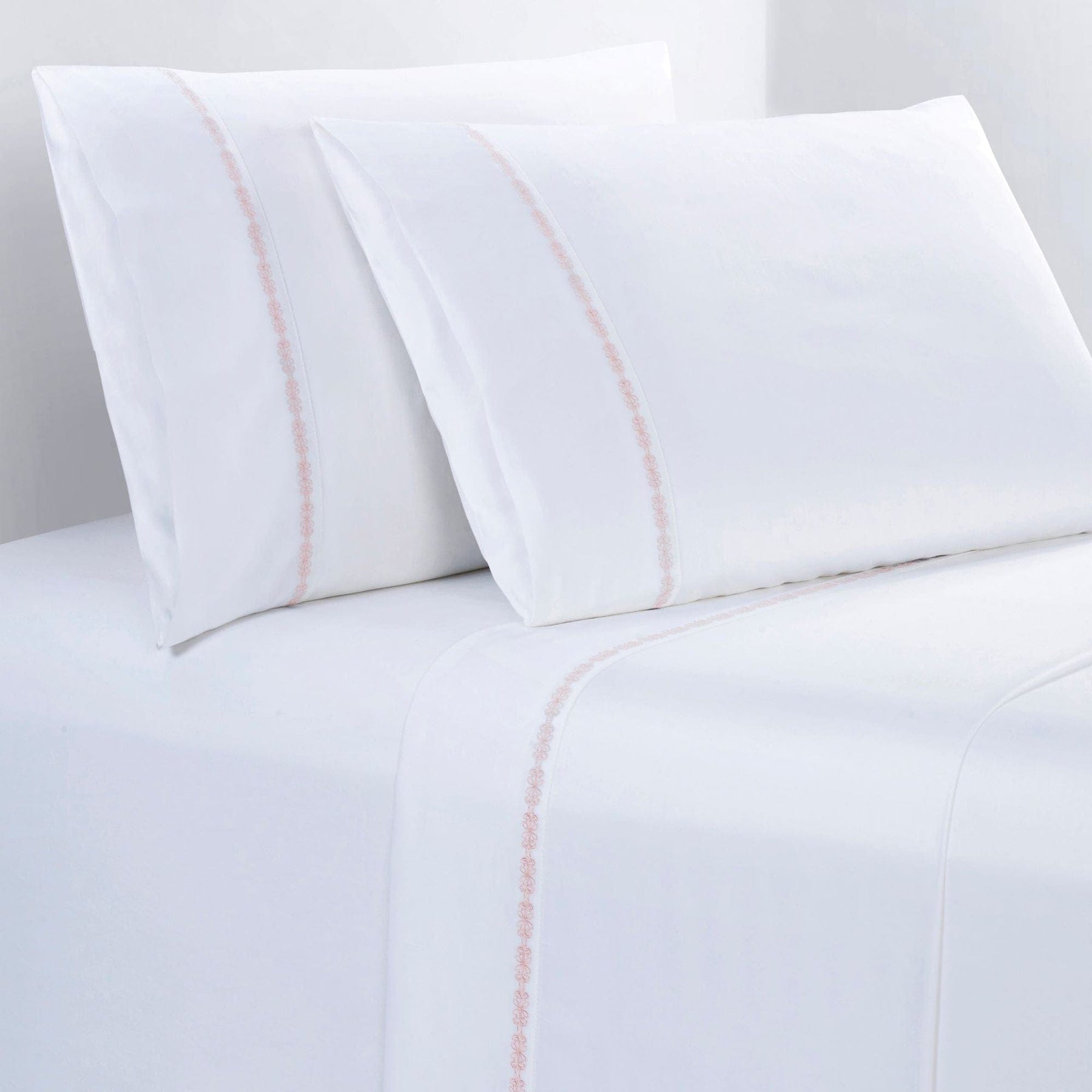 Laurel Embroidered Sheet Set