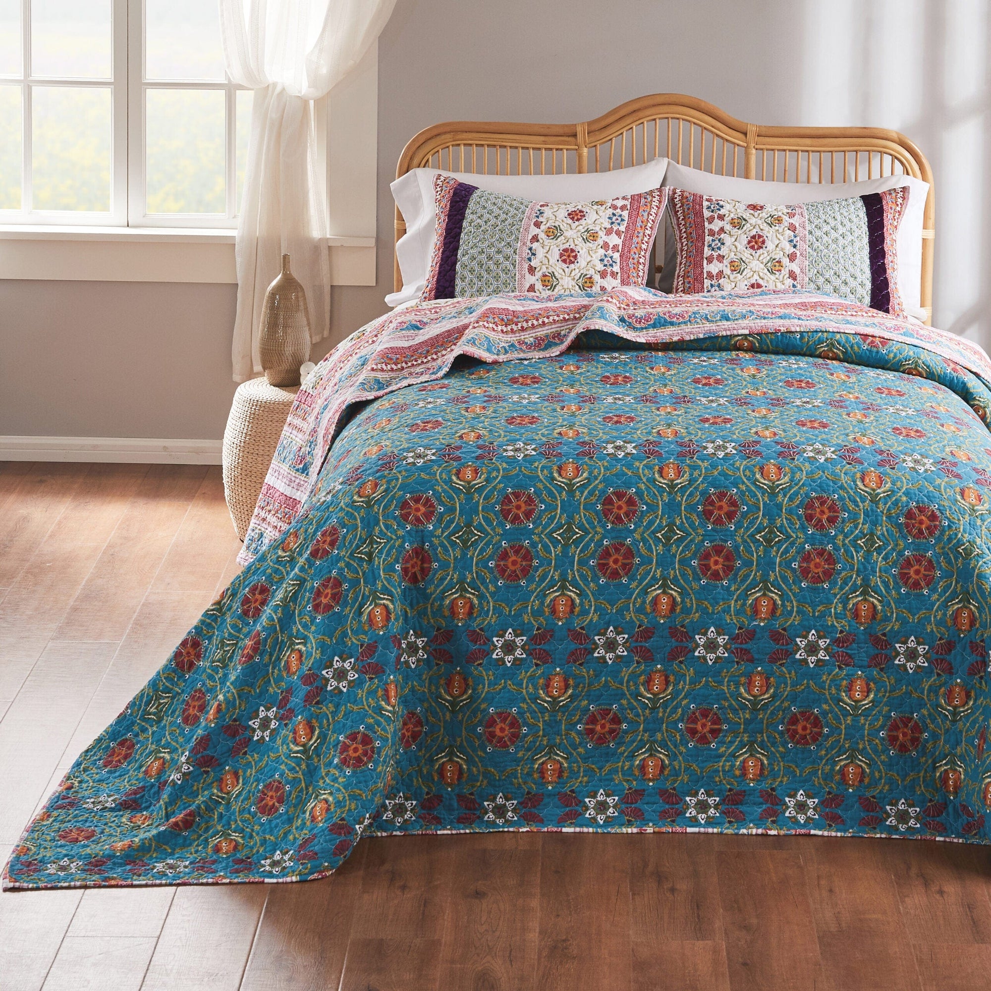 Thalia Tango Bedspread Set