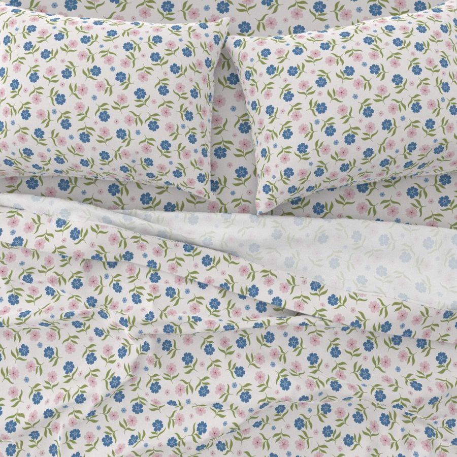 Tossed Flower Cotton Sheet Set