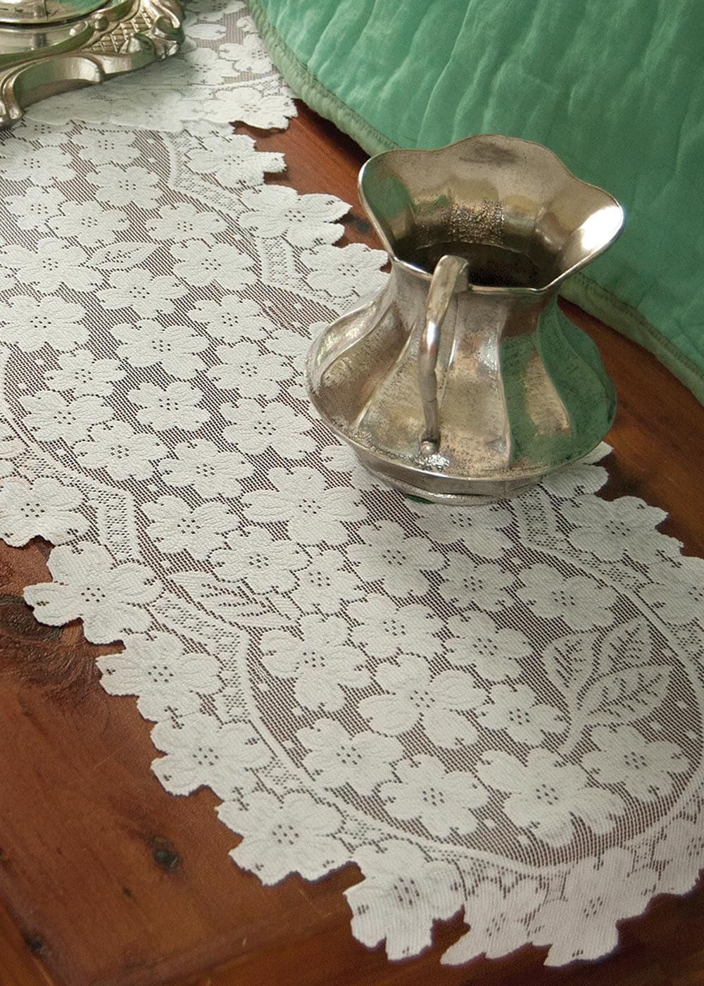 Dogwood Lace Table Runner 53"