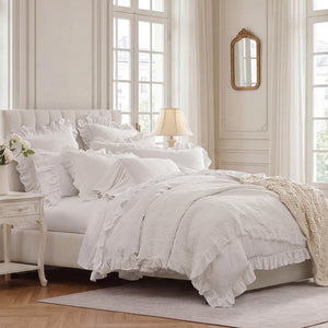Sadie White Stonewashed Quilt Set