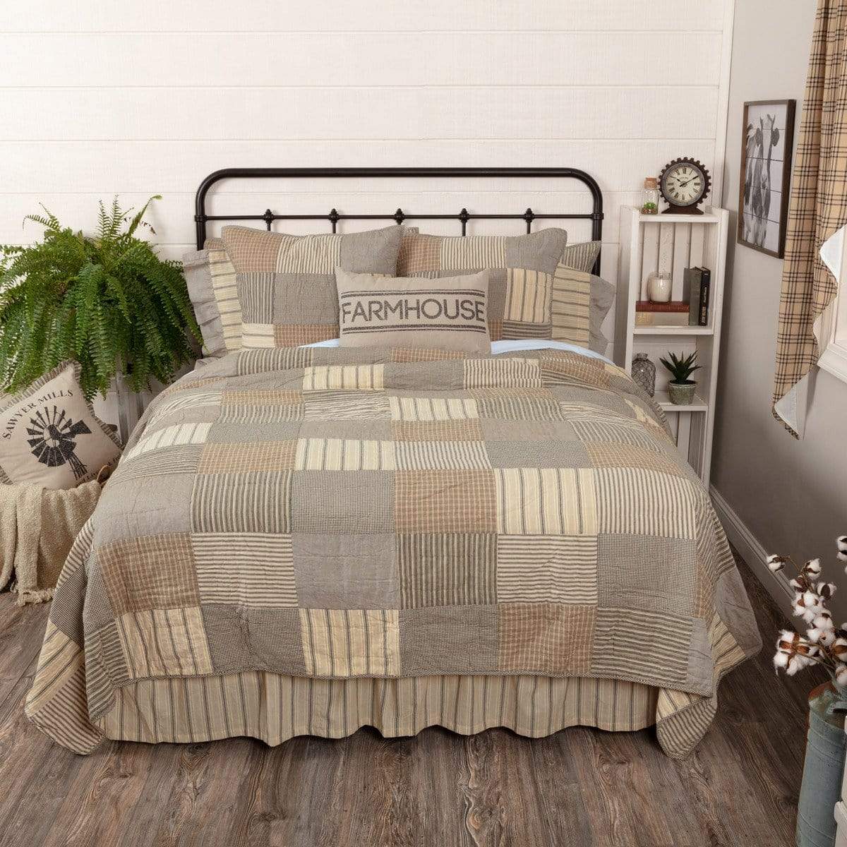 Sawyer Mill Charcoal Block Quilt