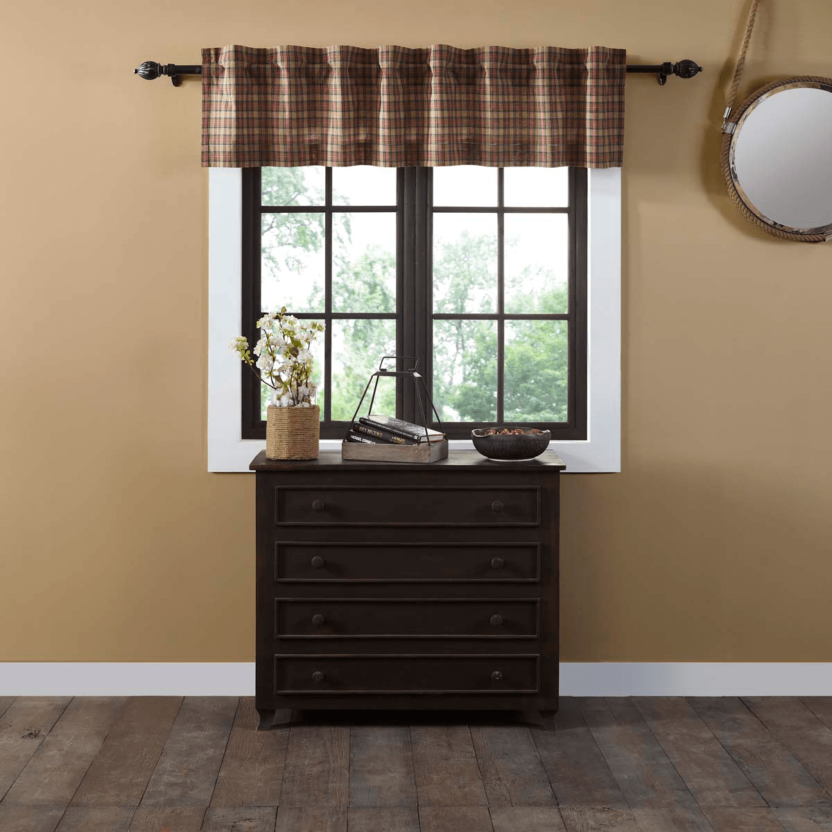 Crosswoods Valance
