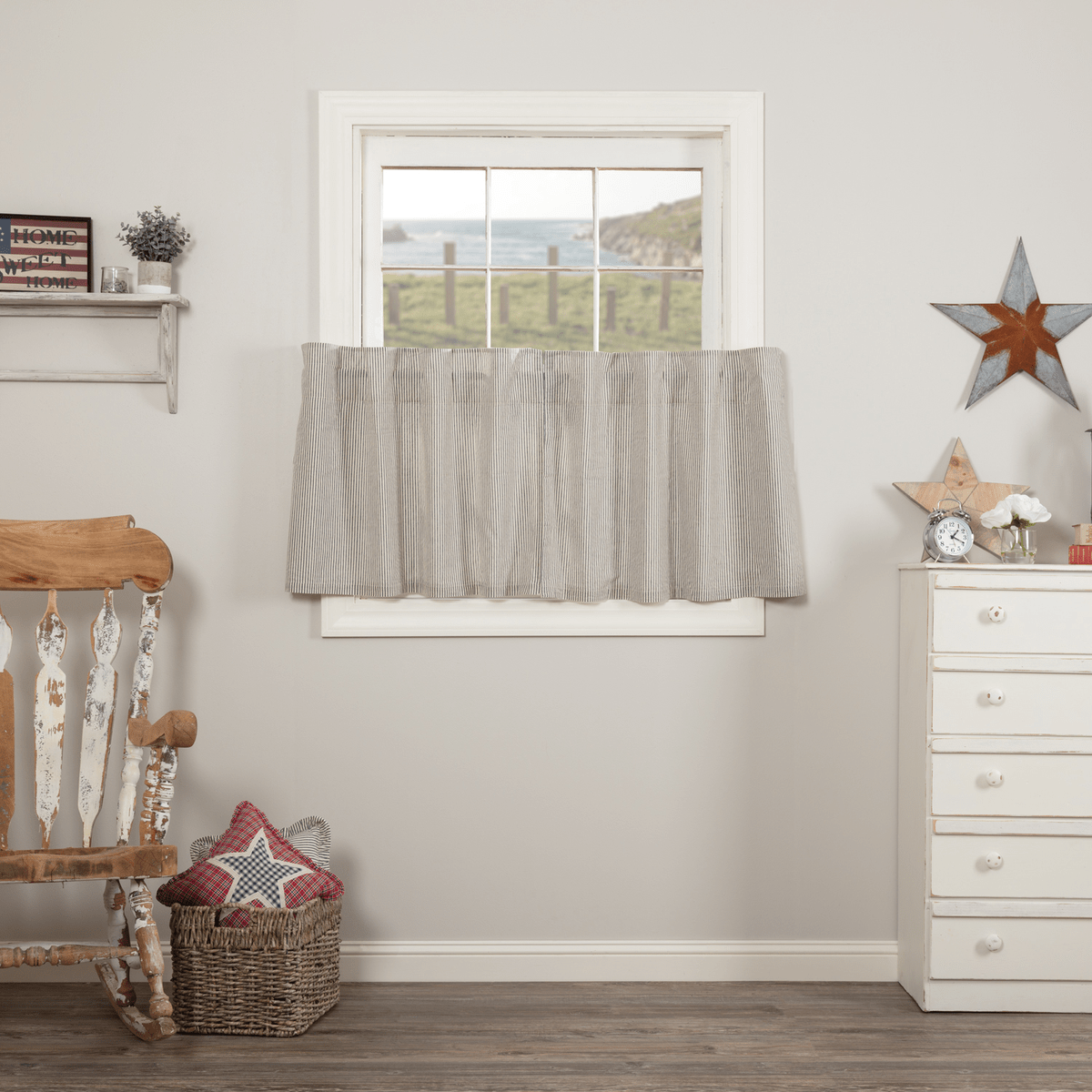 Hatteras Ticking Stripe Tier Set