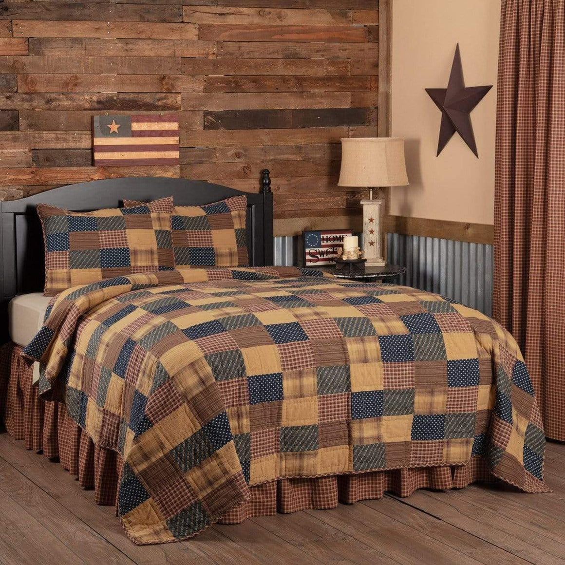 Country Patchwork Quilt Sets - Retro Barn Country Linens