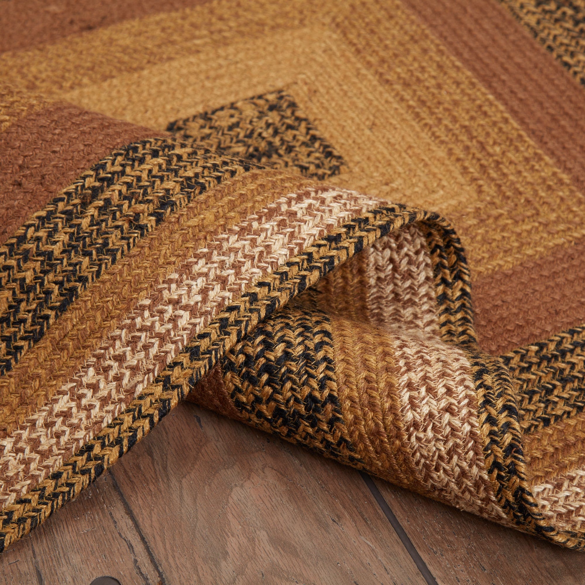 Kettle Grove Rectangle Braided Rug w/ Pad