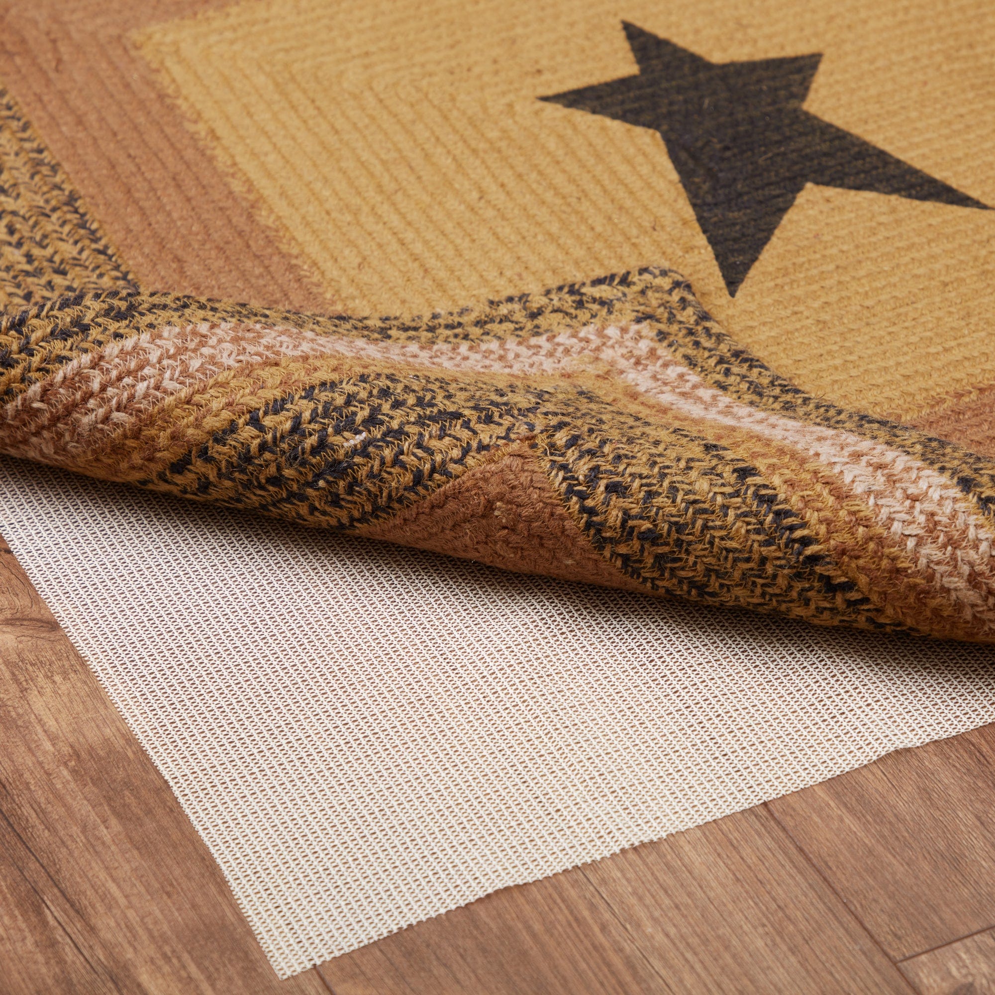 Kettle Grove Rectangle Braided Star Rug w/ Pad