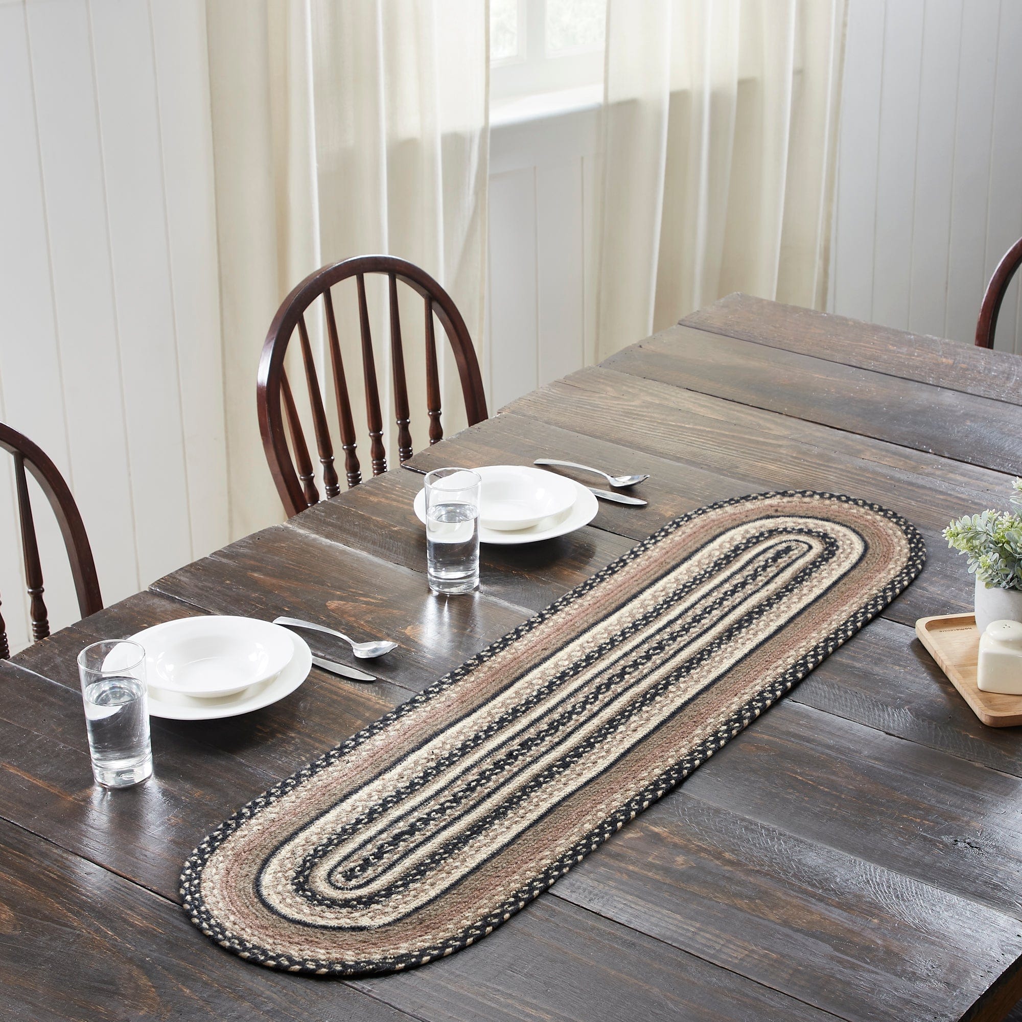 Sawyer Mill Charcoal Braided Jute Table Runner