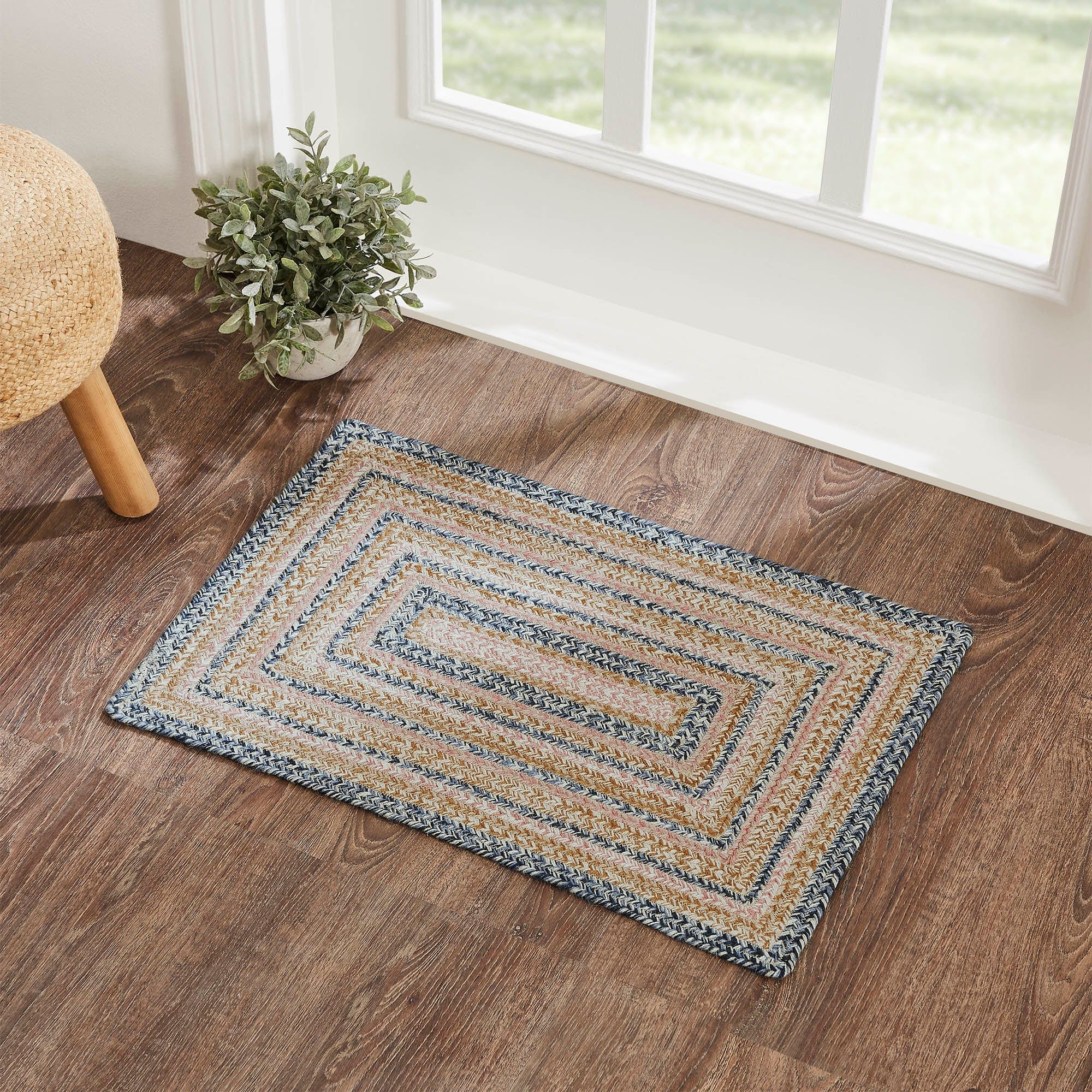 Kaila Jute Rectangle Braided Rug w/ Pad