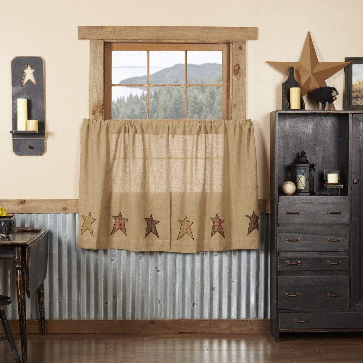 Stratton Burlap Applique Star Tier Set