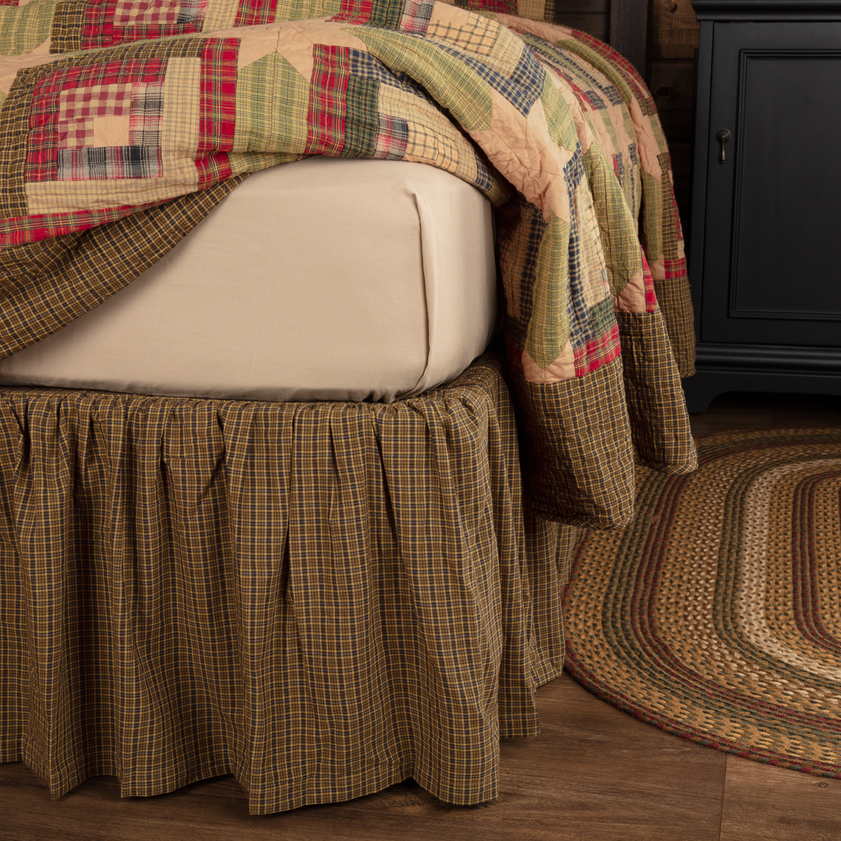 Tea Cabin Bedskirt 16"