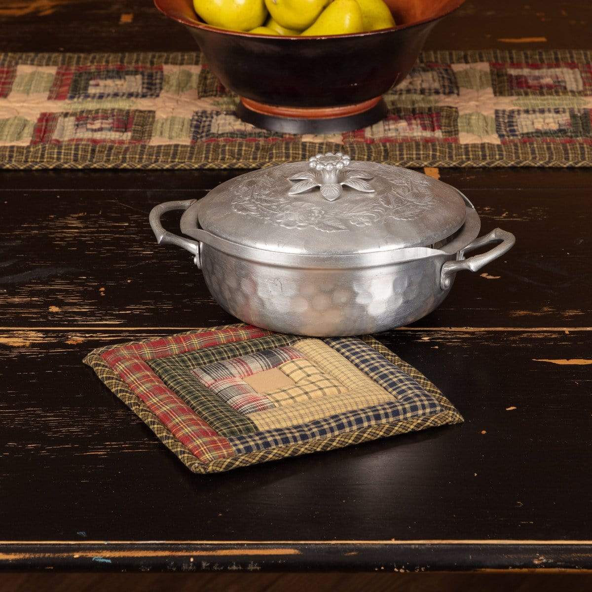 VHC Brands Tea Cabin Pot Holder