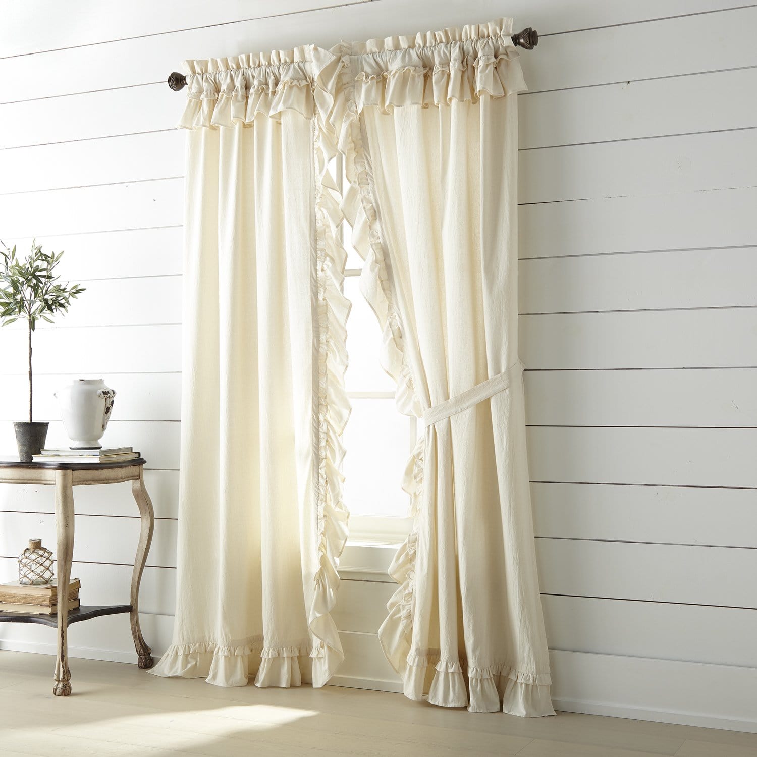 Muslin Ruffled 84" Panel Set