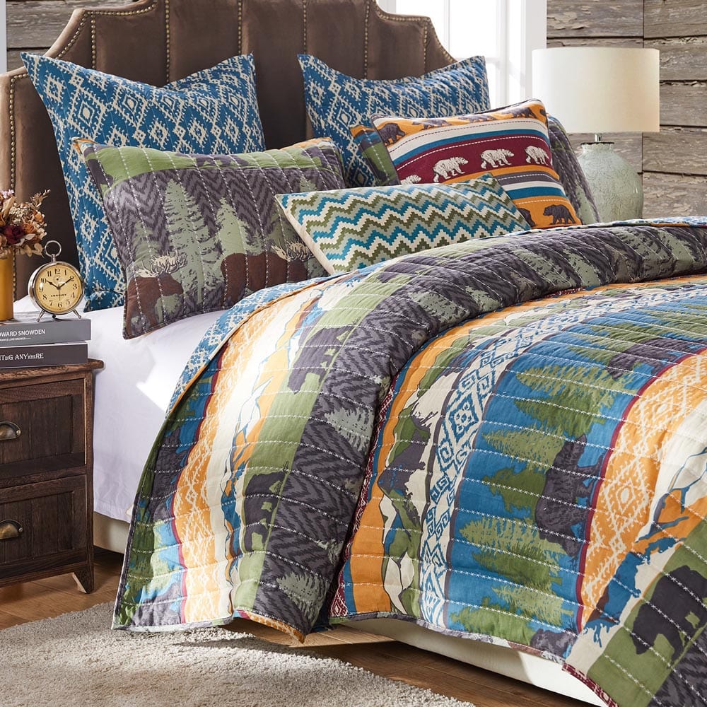 Black Bear Lodge Quilt Set