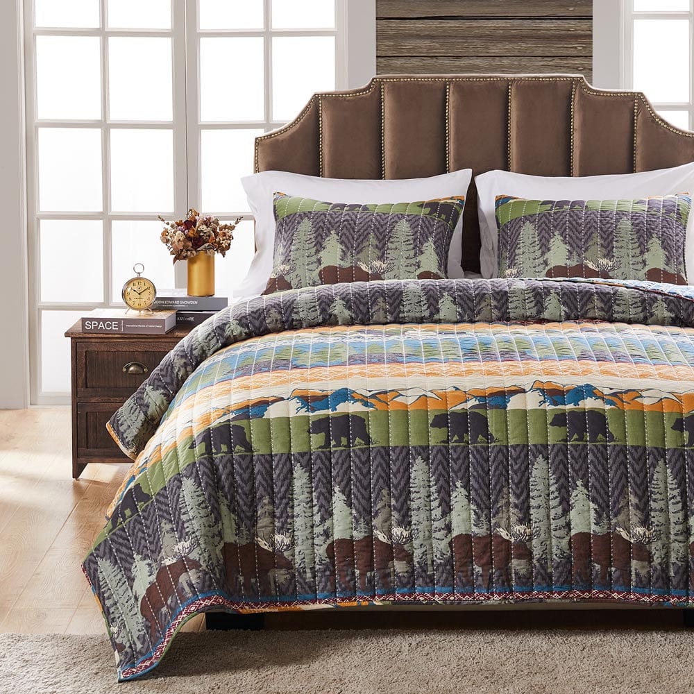 Black Bear Lodge Quilt Set