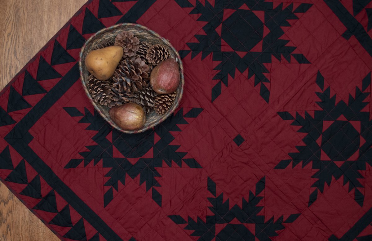 Black Feathered Star Mini Quilt - Table Topper/ Wall Hanging