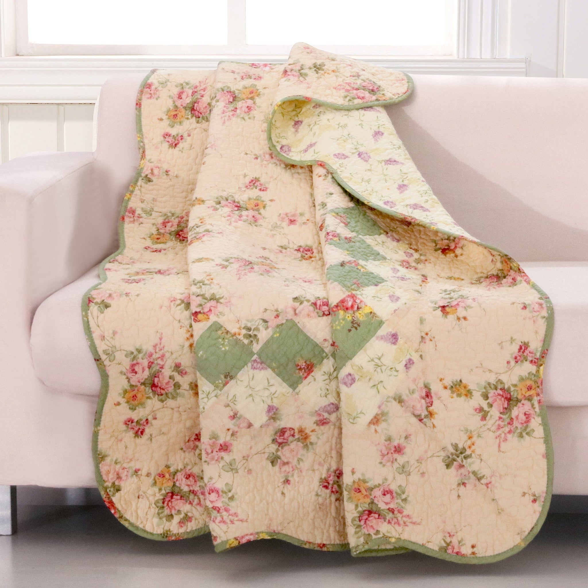 Vintage Inspired Bedding- Quilts, Duvet Covers, Comforters - Retro Barn  Country Linens