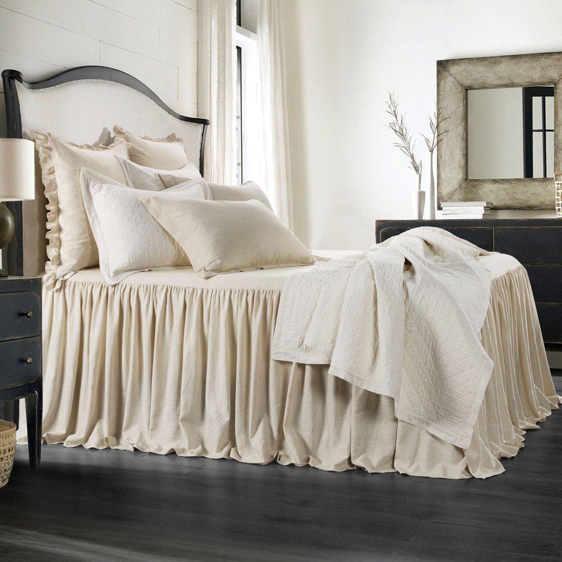 Luna Washed Linen Bedspread Set in Light Tan