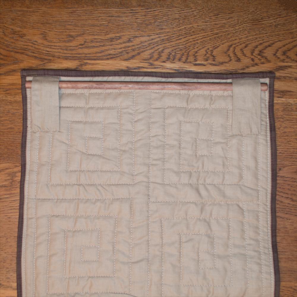 Frontier Log Cabin Mini Runner