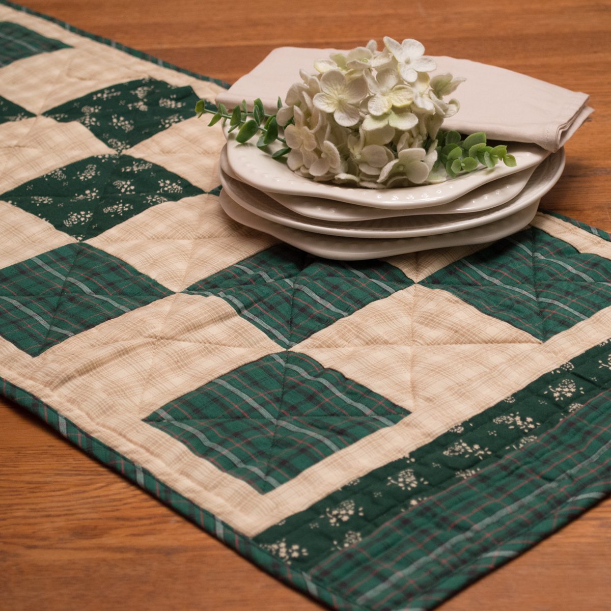 Hannah Table Runner