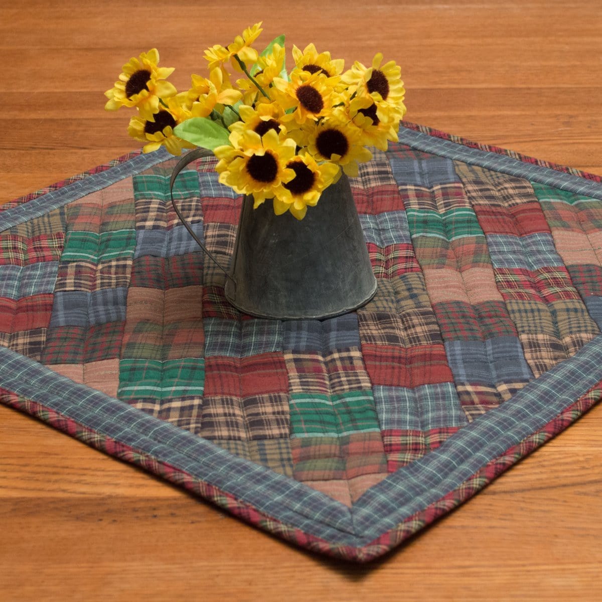 Lincoln Plaid Quilt Block